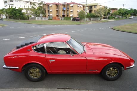 Red 1970 Datsun 240Z Coupe Sports