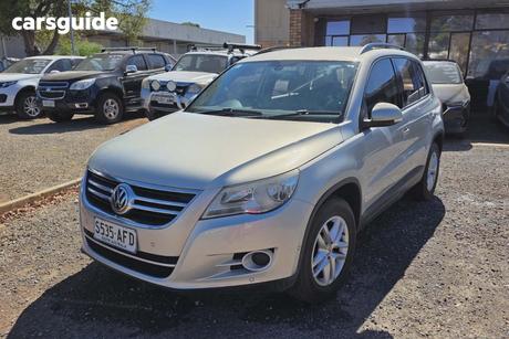 Silver 2009 Volkswagen Tiguan Wagon 103 Tdi