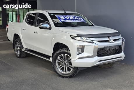 White 2021 Mitsubishi Triton Double Cab Pick Up Gls (4X4)