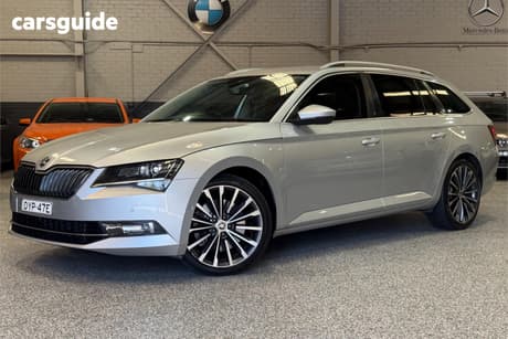 Silver 2016 Skoda Superb Wagon 206 Tsi