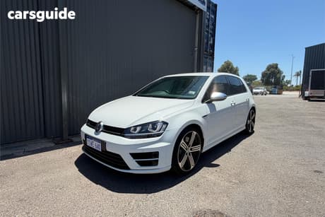 White 2014 Volkswagen Golf Hatchback R