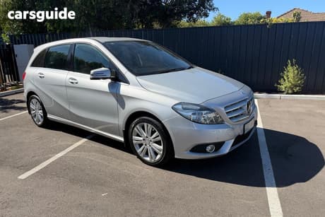 Silver 2013 Mercedes-Benz B200 Hatchback Cdi