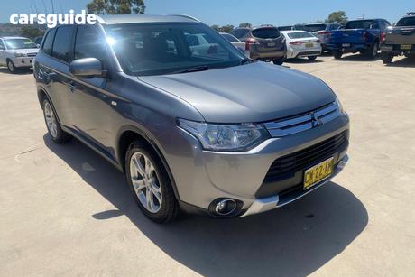 Grey 2014 Mitsubishi Outlander Wagon Es (4X4)