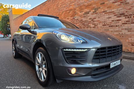 Grey 2017 Porsche Macan Wagon S Diesel