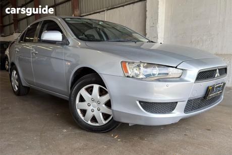 Silver 2008 Mitsubishi Lancer Hatchback Es Sportback