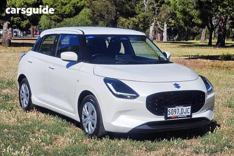 White 2025 Suzuki Swift Hatchback Hybrid