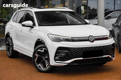 White 2025 Volkswagen Tiguan Wagon 150Tsi R-Line