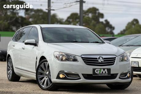 White 2014 Holden Calais Sportswagon V