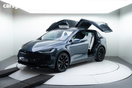 Grey 2020 Tesla Model X Wagon Performance