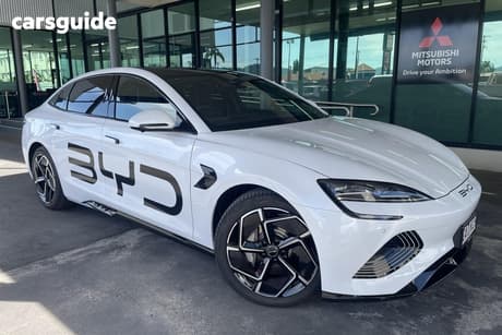 White 2024 BYD Seal Sedan Performance