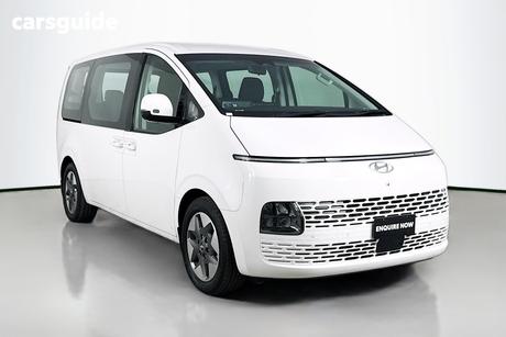 White 2022 Hyundai Staria Wagon