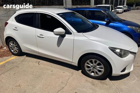 White 2014 Mazda 2 Hatchback Maxx