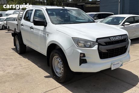 White 2021 Isuzu D-MAX Crew Cab Chassis Sx (4X4)