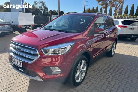 Red 2019 Ford Escape Wagon Trend (Fwd)