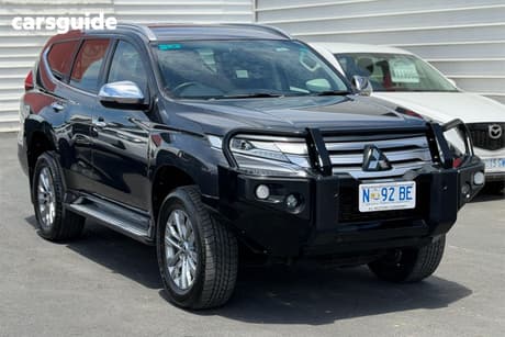 Grey 2022 Mitsubishi Pajero Sport Wagon Glx (4Wd) 5 Seat