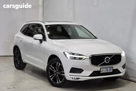 White 2020 Volvo XC60 Wagon T5 Momentum (Awd)