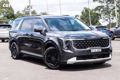 Grey 2024 Kia Carnival Wagon S