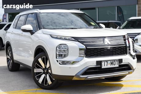 White 2025 Mitsubishi Outlander Wagon Aspire 7 Seat (2Wd)