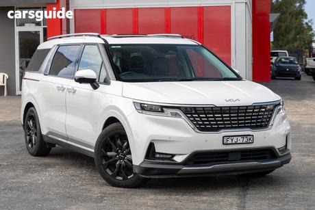 White 2021 Kia Carnival Wagon Platinum