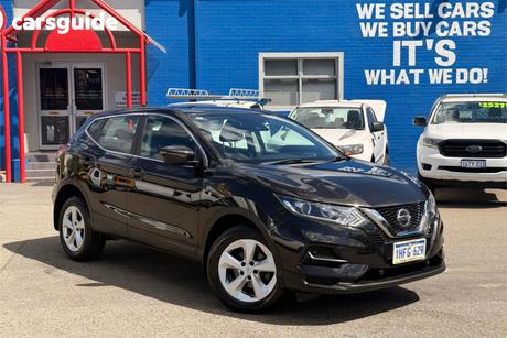Black 2021 Nissan Qashqai Wagon St