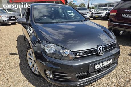 Grey 2012 Volkswagen Golf Hatchback Gtd