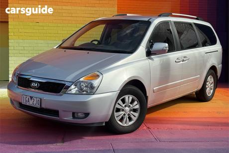 Silver 2014 Kia Grand Carnival Wagon Si