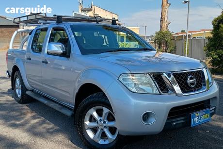 Silver 2010 Nissan Navara Dual Cab Pick-up St-X (4X4)