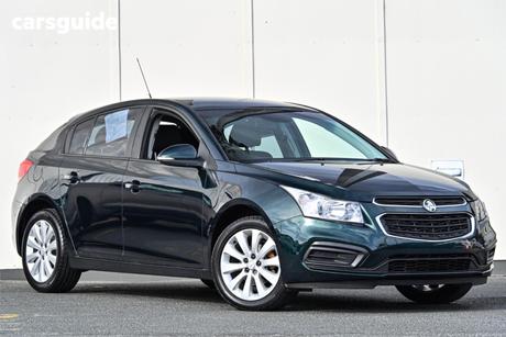 Green 2016 Holden Cruze Hatchback Equipe