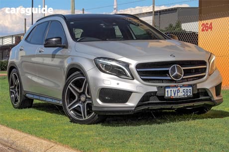 Silver 2015 Mercedes-Benz GLA200 Wagon Cdi