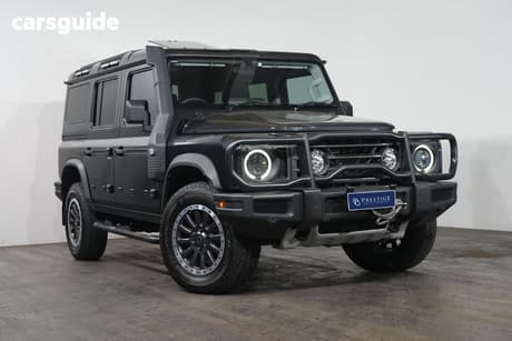 Grey 2023 Ineos Grenadier Wagon Fieldmaster Edition