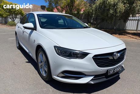 White 2019 Holden Commodore Liftback Lt