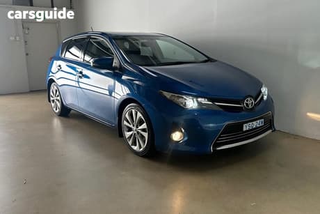 Blue 2013 Toyota Corolla Hatchback Levin Zr