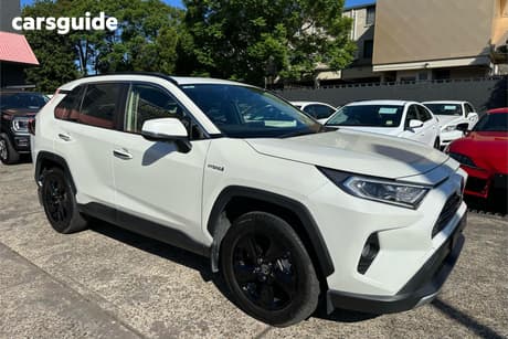 White 2021 Toyota RAV4 Wagon Cruiser (2Wd) Hybrid