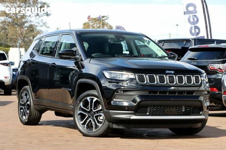 Black 2024 Jeep Compass Wagon Limited 4Xe (Phev)
