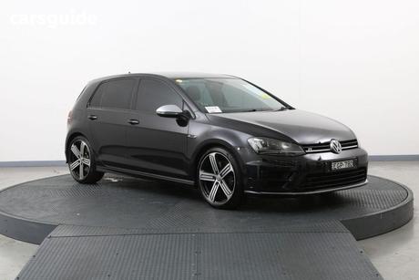 Black 2017 Volkswagen Golf Hatchback R