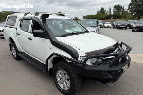 White 2014 Mitsubishi Triton Double Cab Utility Glx-R (4X4)