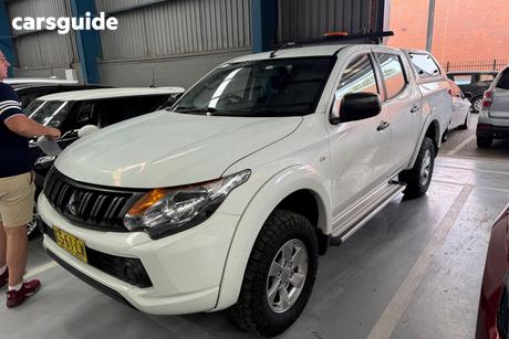 White 2018 Mitsubishi Triton Dual Cab Utility Glx Plus (4X4)