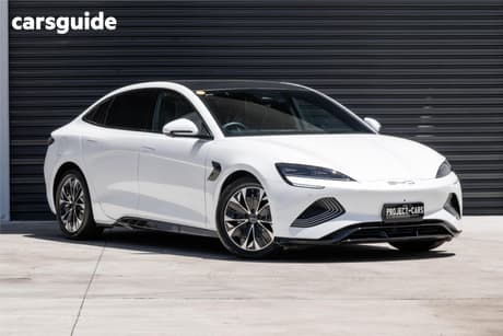 White 2024 BYD Seal Sedan Dynamic