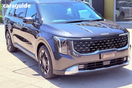 Grey 2025 Kia Carnival Wagon Gt-Line