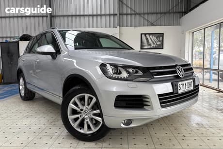 Silver 2012 Volkswagen Touareg Wagon 150 Tdi