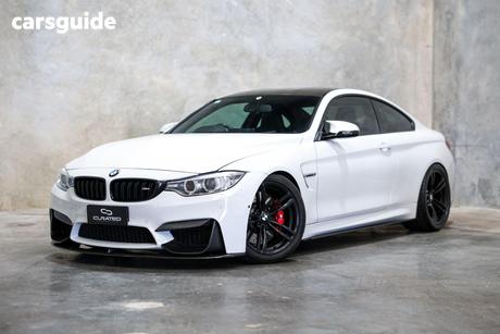 White 2015 BMW M4 Coupe