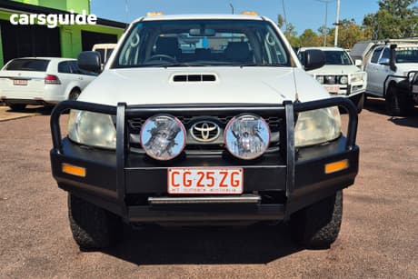 White 2010 Toyota Hilux Dual Cab Pick-up Sr (4X4)