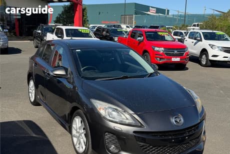 Grey 2011 Mazda 3 Hatchback Sp25