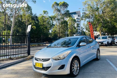 Beige 2012 Hyundai Elantra Sedan Active