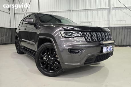 Grey 2019 Jeep Grand Cherokee Wagon Night Eagle (4X4)