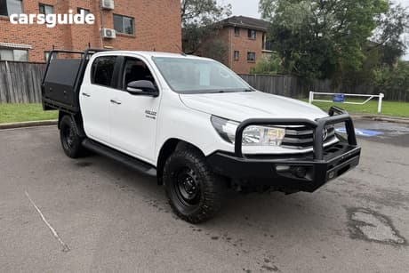 White 2017 Toyota Hilux Dual Cab Utility Sr Hi-Rider