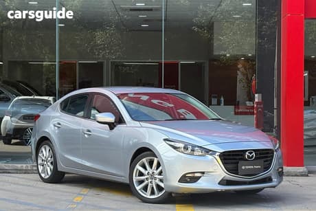 Silver 2016 Mazda 3 Sedan Sp25