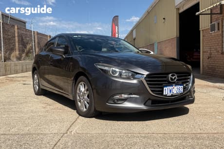 Grey 2016 Mazda 3 Hatchback Maxx