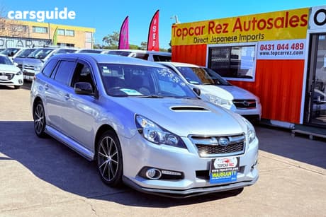 Silver 2013 Subaru Legacy Wagon
