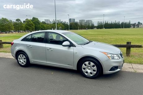 Silver 2011 Holden Cruze Sedan Cd
